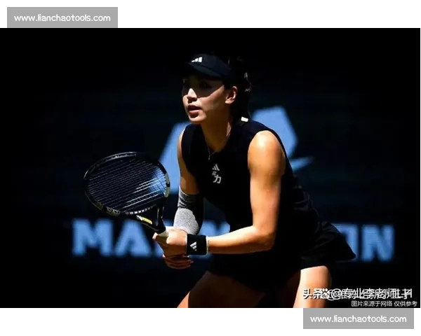 王欣瑜柏林站爆冷掀翻 17 号种子 首盘 6-3 强势破发卡萨金娜