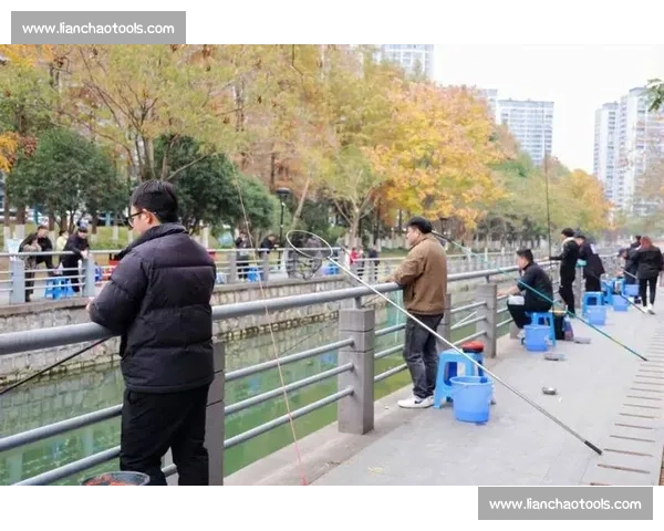 碧波映亲情 社区聚渔乐 ——和谐社区杯 家庭亲子垂钓联谊赛圆满落幕